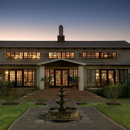 The Highlander Hotel Dullstroom Exterior foto